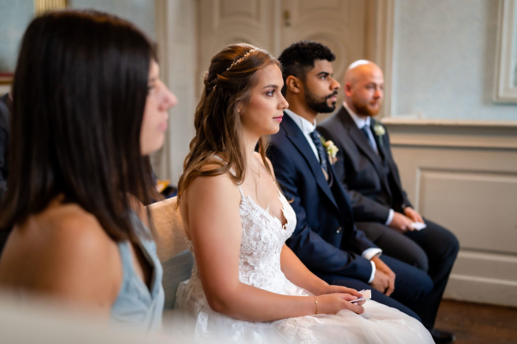 florian holl - hochzeitsfotograf Hochzeitsfotograf fotograf heiraten brautpaar kassel baunatal schloss Wilhemsthal calden 0032