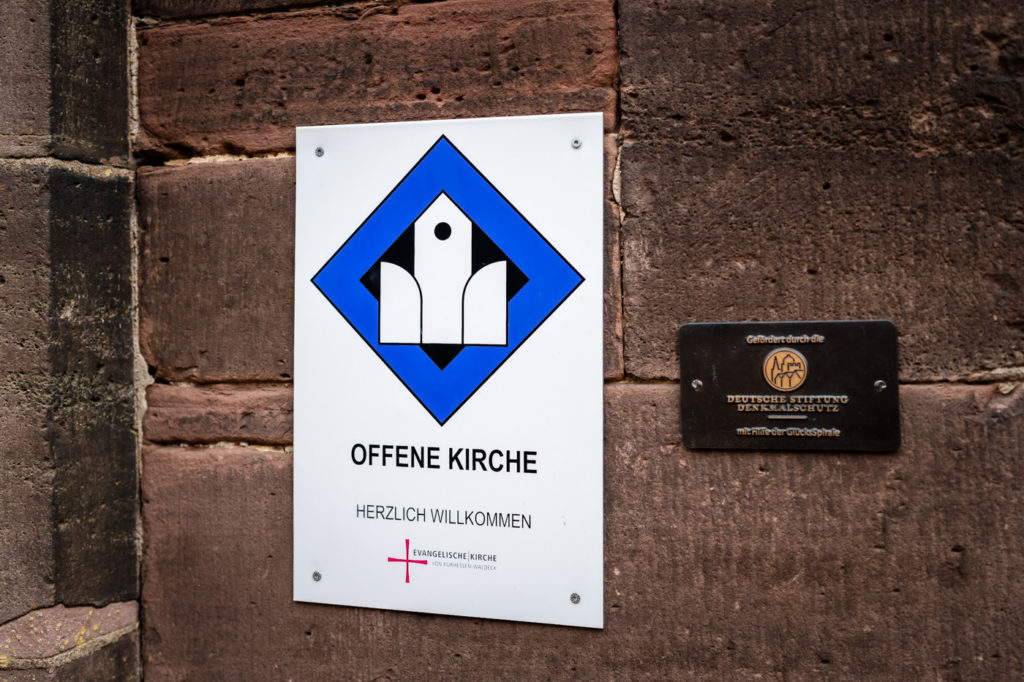 florian holl - hochzeitsfotograf Hochzeitsfotograf fotograf heiraten brautpaar kassel baunatal schloss Wilhemsthal calden 0069