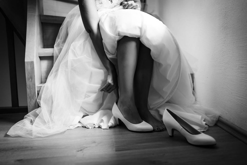 florian holl - hochzeitsfotograf florian holl hochzeitsfotograf fotograf hochzeit hochzeitspaar brautpaar heiraten goettingen kassel baunatal loewenhof Lohfelden 17