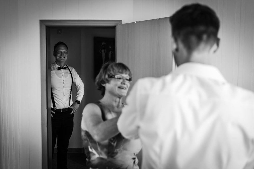 florian holl - hochzeitsfotograf florian holl hochzeitsfotograf fotograf hochzeit hochzeitspaar brautpaar heiraten goettingen kassel baunatal loewenhof Lohfelden 22