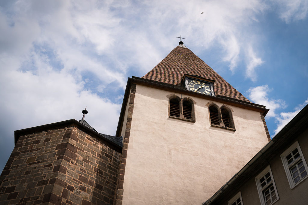 florian holl - hochzeitsfotograf florian holl hochzeitsfotograf fotograf hochzeit hochzeitspaar brautpaar heiraten goettingen kassel baunatal loewenhof Lohfelden 30